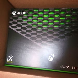 NEW UNOPENED MICROSOFT XBOX SERIES X CONSOLE W/3 YEAR SERVICE PLAN INCLUDED